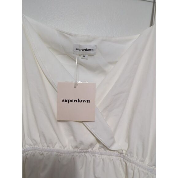 NWT Superdown Womens White Long Sleeve Top Blouse Dresss Mini Size Medium - Picture 2 of 7